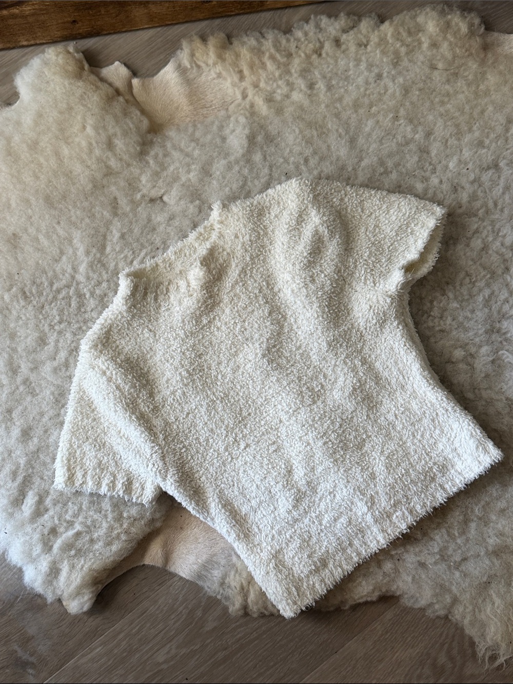 SKIMS cozy top✨